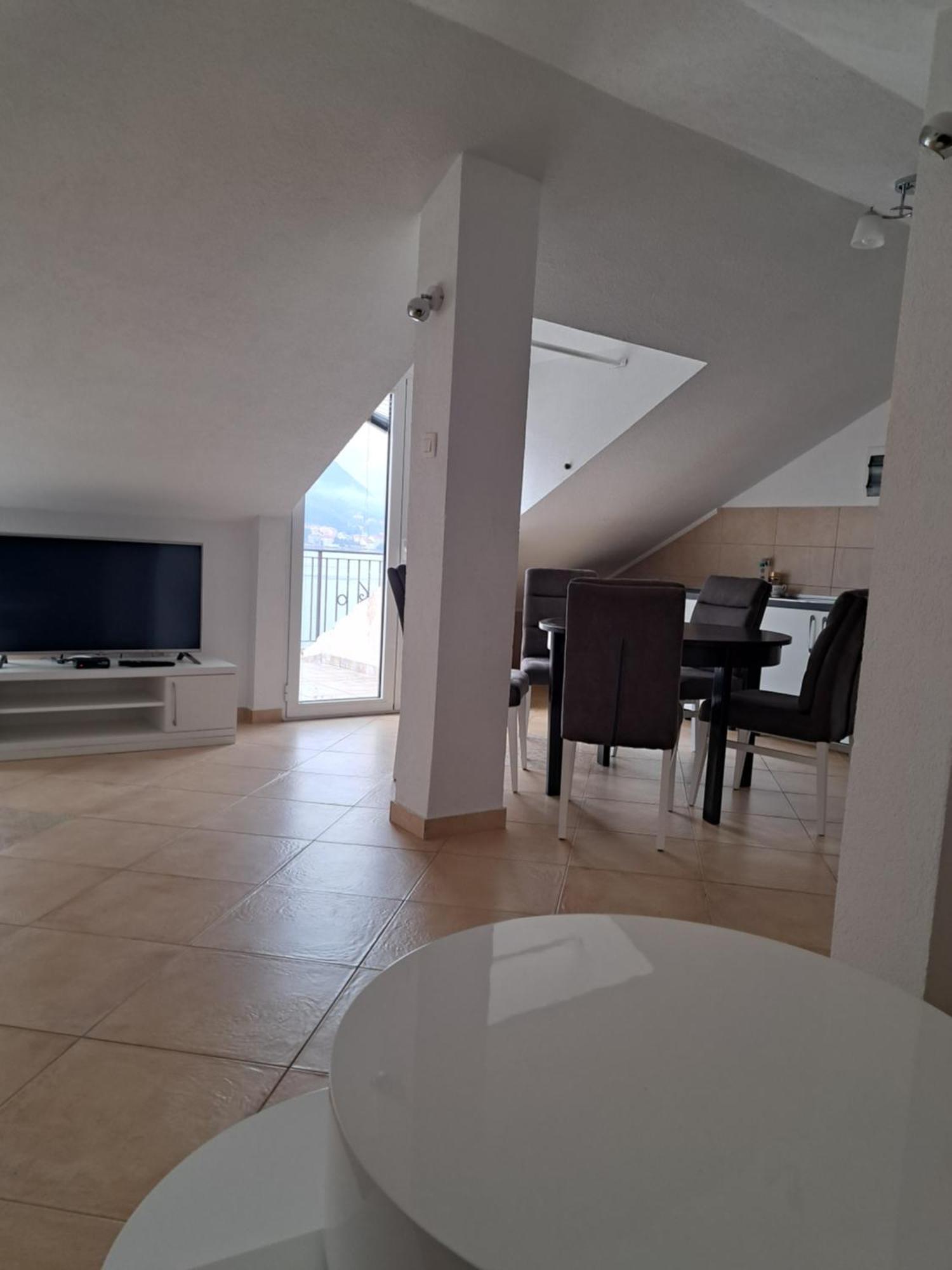 Apartments Pejanovic Kotor Buitenkant foto